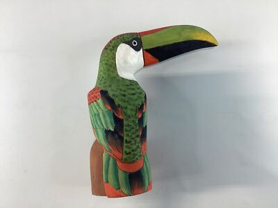 Multicolor Hand Carved Hand Painted Balsa Wood Vintage Parrot Statue EUC