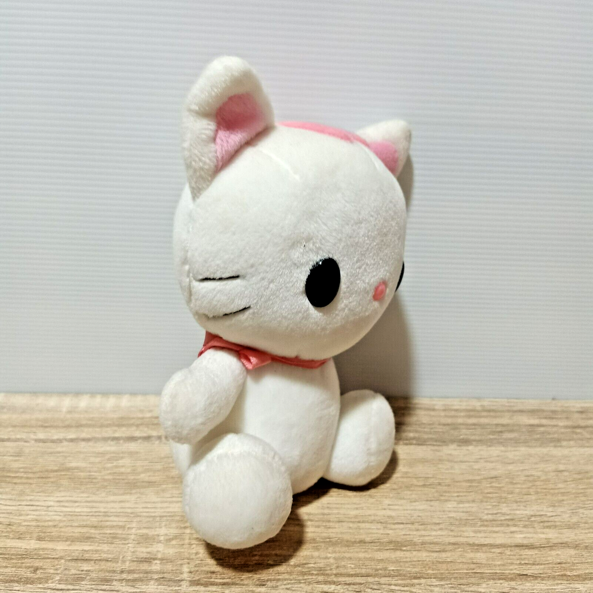 1999 Sanrio Nijihan 100 Catsworld Hello Kitty Vintage Plush Doll