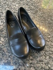 dansco size 38 flats black womens