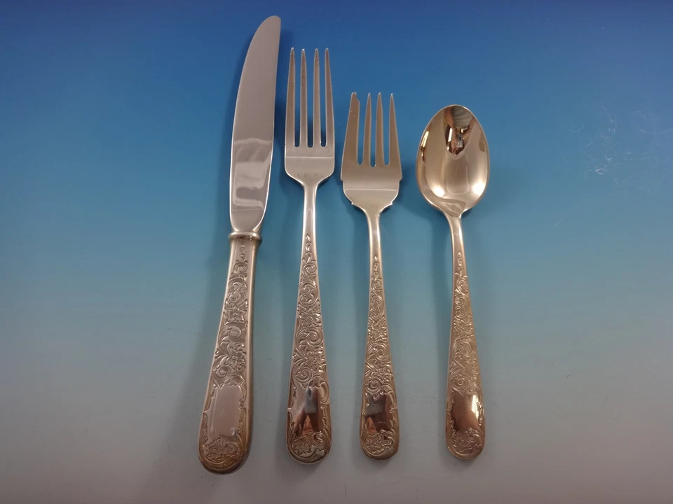 Antiguo juego de cubiertos de plata esterlina grabado por Kirk Maryland 8 servicio 36 piezas Foto 2 de 4