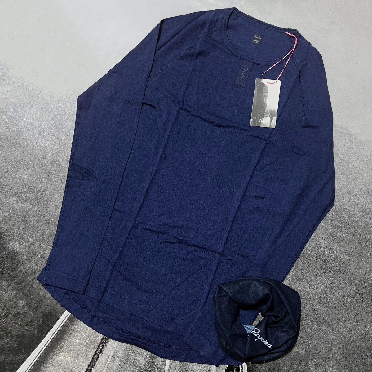 Rapha Size L Men's Merino Long Sleeve Base Layer with Lightweight