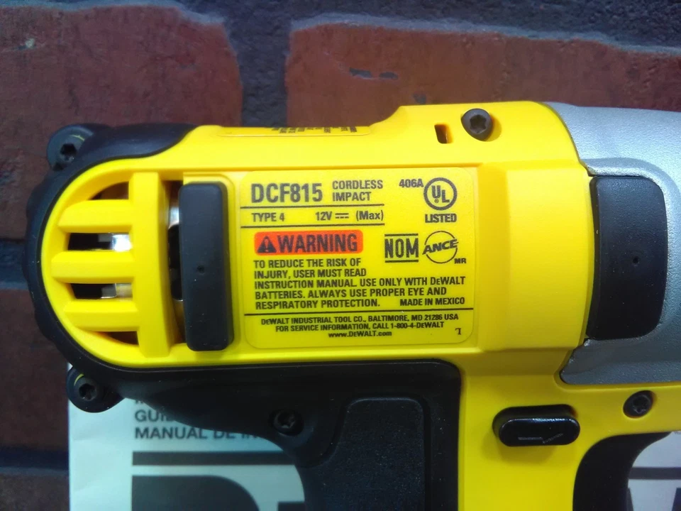 12V Dewalt 12V DCF815 12V (NOT A 20V) MAX 1/4" Impact Driver 12V-***NEW*** - Image 2 of 4