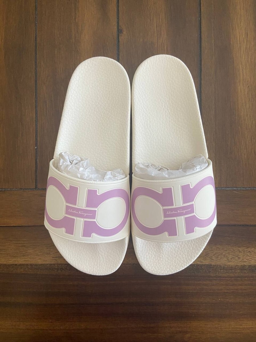 Salvatore Ferragamo Groove Gancini Pool Slides, 11 M Salvatore Ferragamo Groove Gancini Women Pool Slide Sandals  main image 4