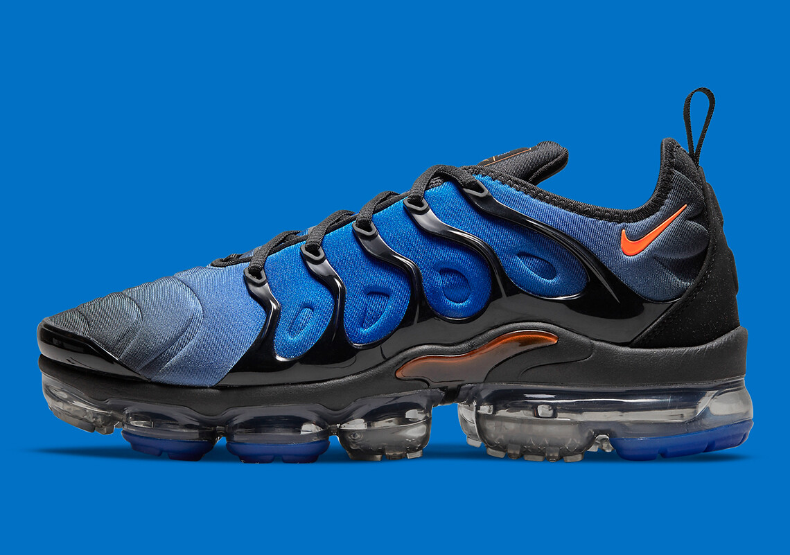 nike vapormax plus orange and blue