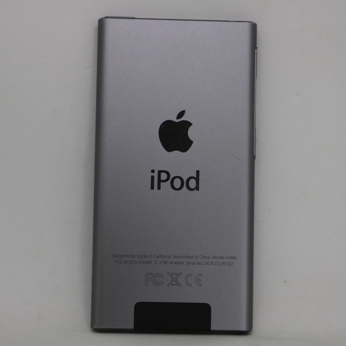 Apple iPod nano 7. Generation Grau (16GB) Bluetooth / MP3 Player / vom Händler