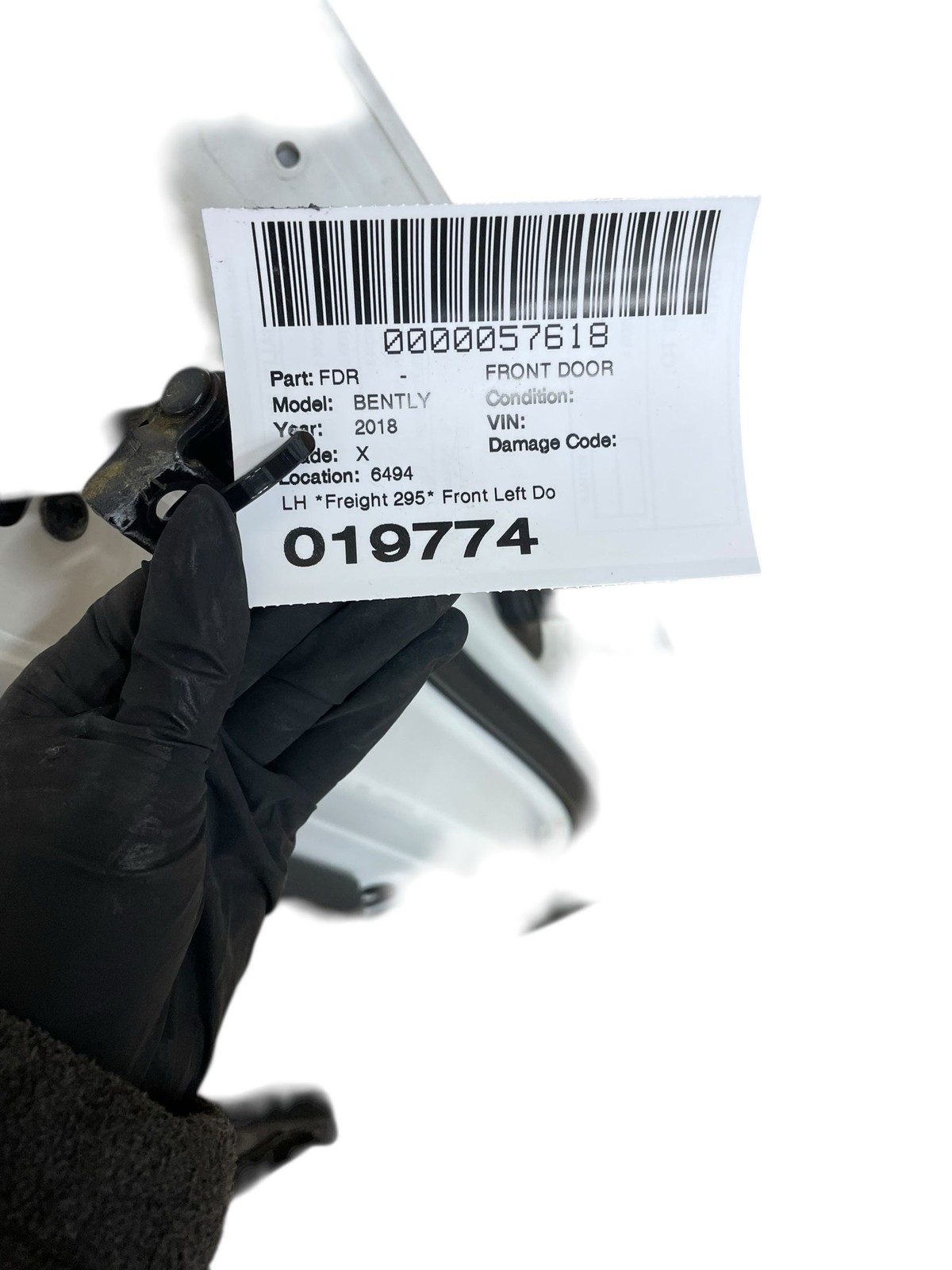 2015-2020 BENTLEY BENTAYGA Front Left Door Assembly w/ Glass Ghost White (6919)