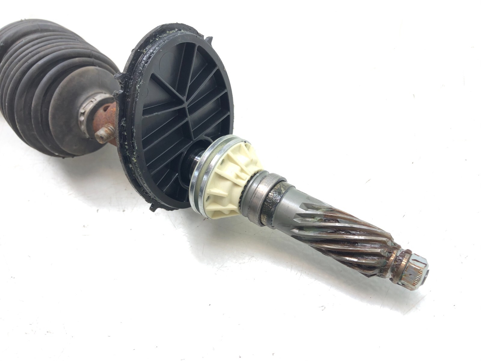 20152020 CHEVROLET TAHOE STEERING COLUMN INTERMEDIATE SHAFT OEM eBay