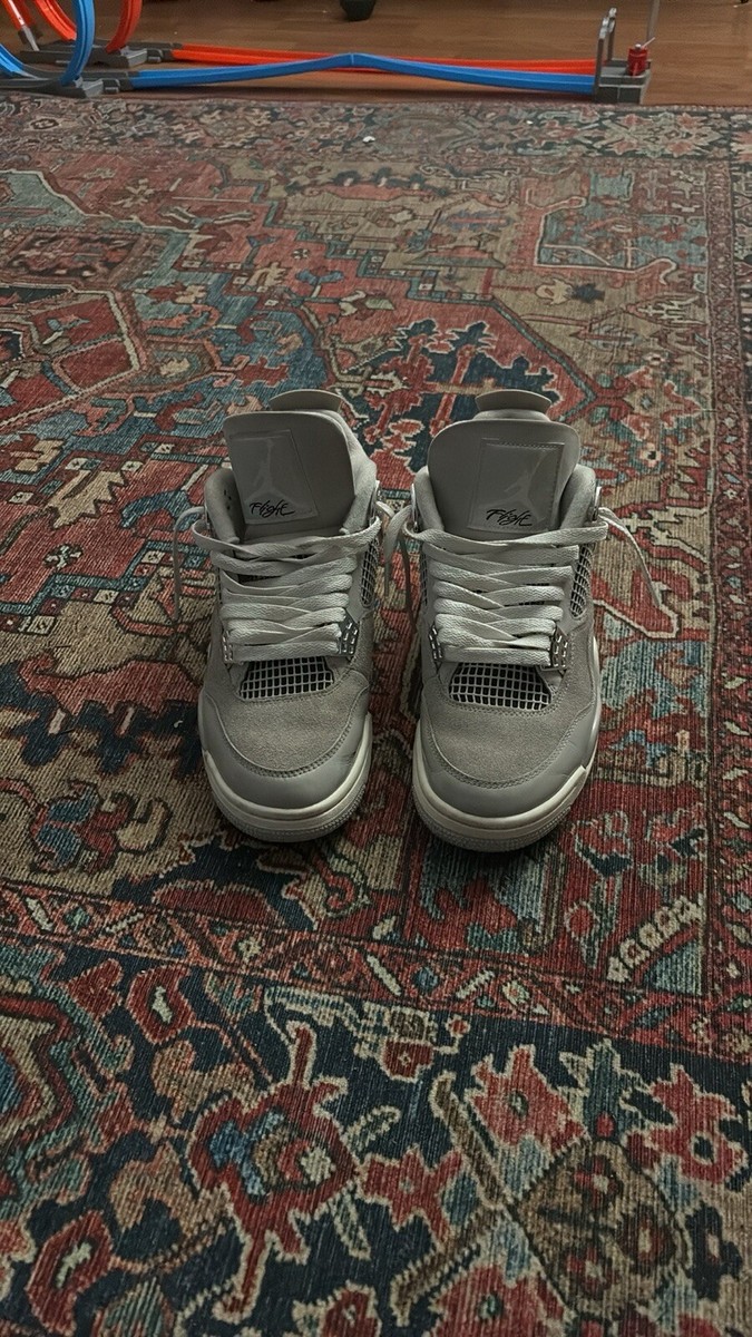 Jordan 4s Frozen Moments View 5