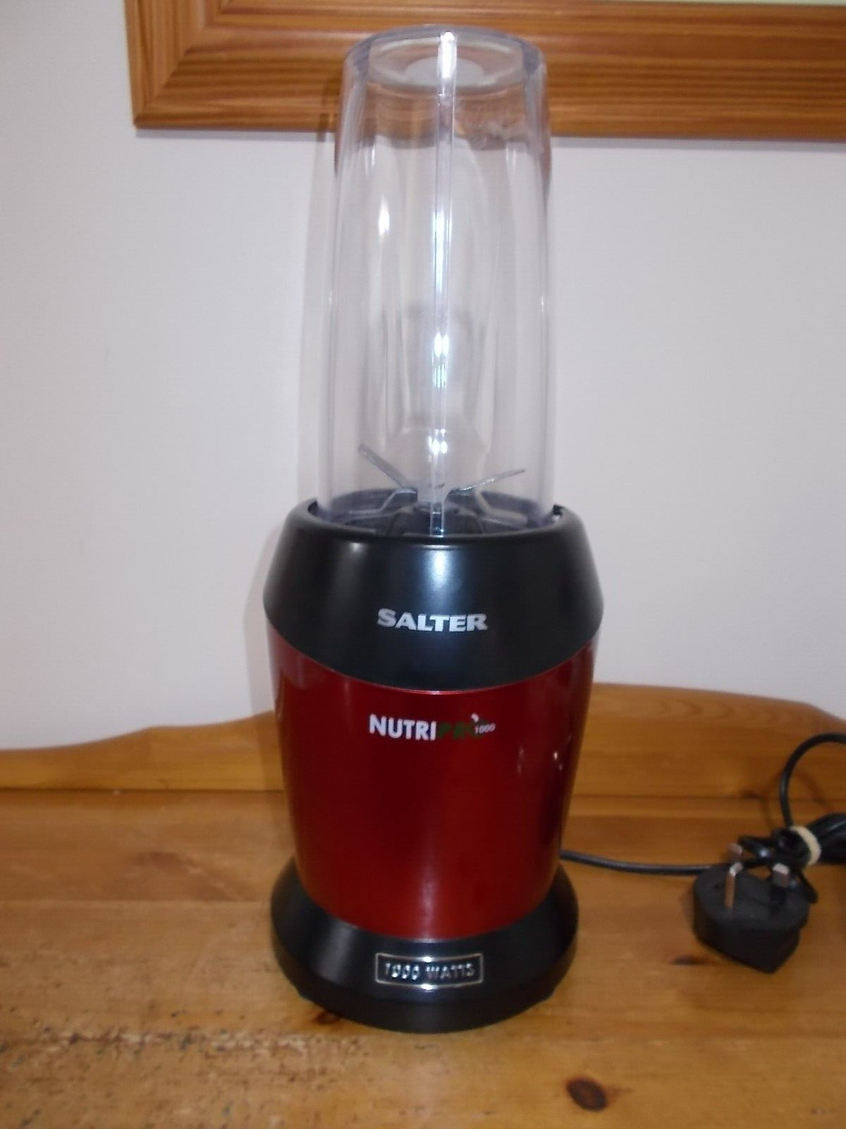 SALTER NUTRI PRO 1000 WATTS SMOOTHIE MAKER / BLENDER WITH INSTRUCTIONS