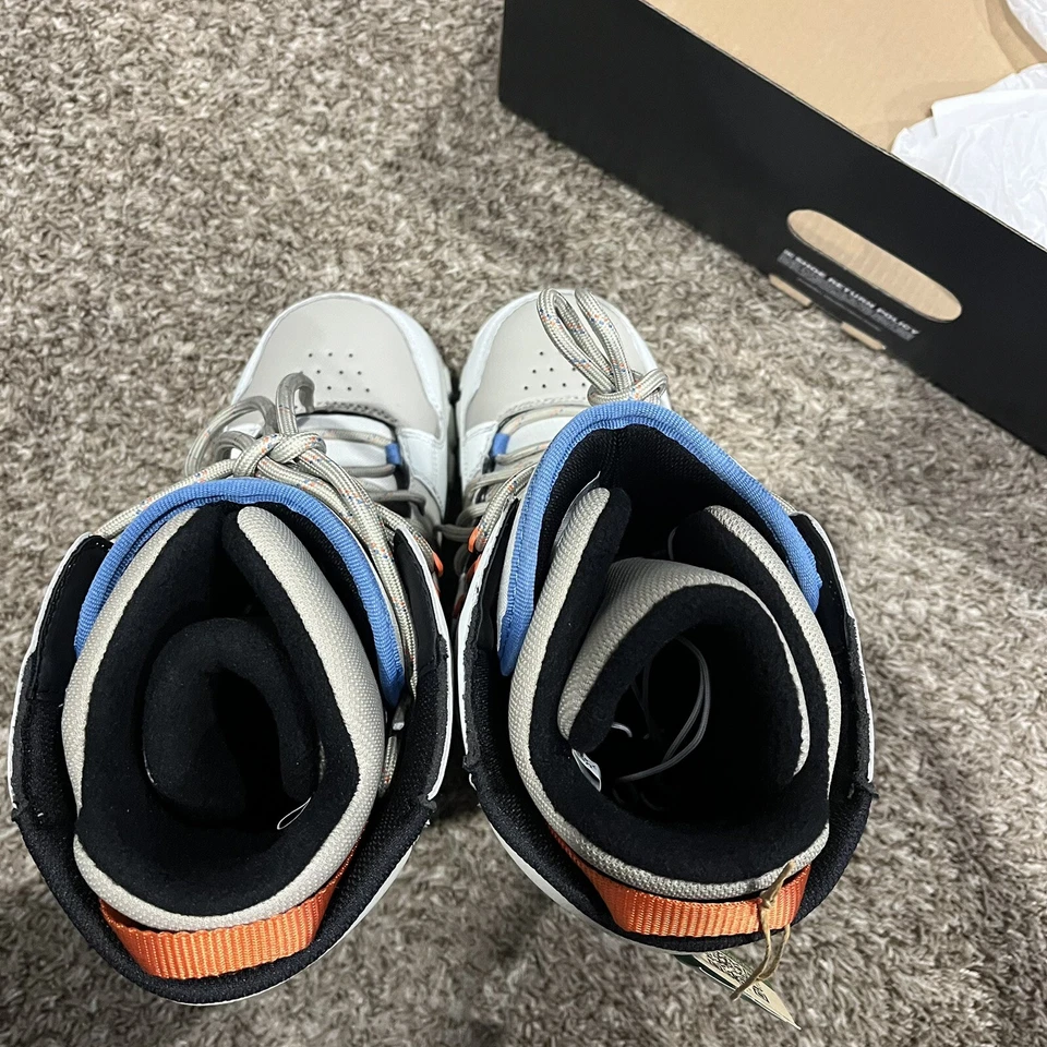 NUEVO EN CAJA Botas de Snowboard DC 2024 Phase para Hombres ADY0200056 NUEVAS PRECIO DE VENTA SUGERIDO POR EL FABRICANTE $200 TALLA 7.5 Foto 4 de 4