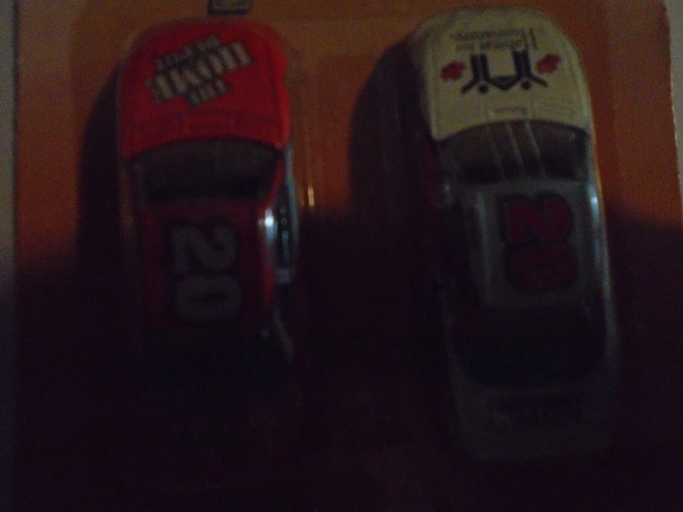 Action 1/64 Edizione Limitata, Tony Stewart #20, Casa Depot / Habitat Di Umanità - Immagine 3 di 4