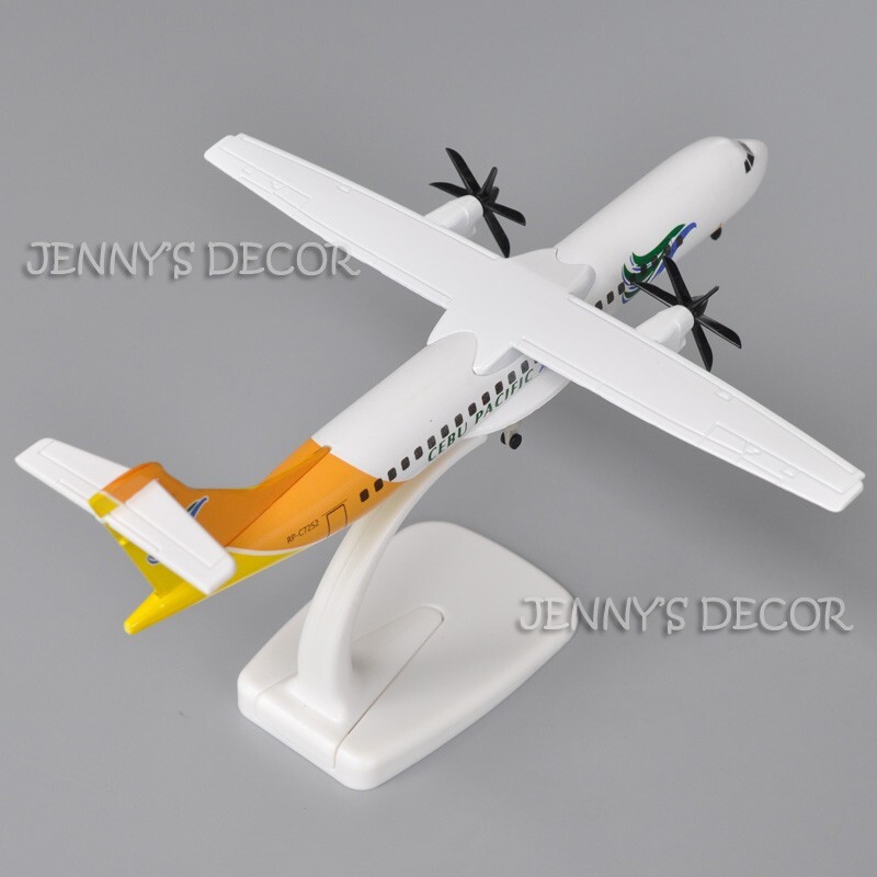 1:140 Scale Diecast Metal Model Plane Toy ATR-72 Cebu Pacific Air