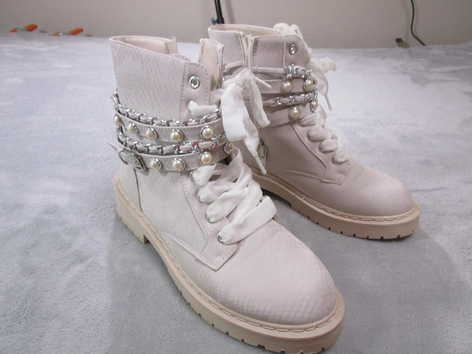 Sugar Kade Boots Womens Size 10 Ivory Embossed Pearl Chain Combat Zip SGR-KADE - Image 3 of 4