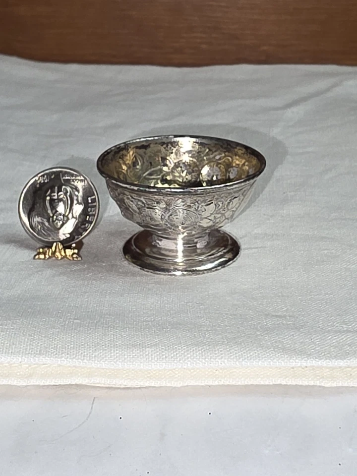 antique Andrew E. Warner Baltimore A. E. W. Miniature coin silver repousse bowl - Image 4 of 4
