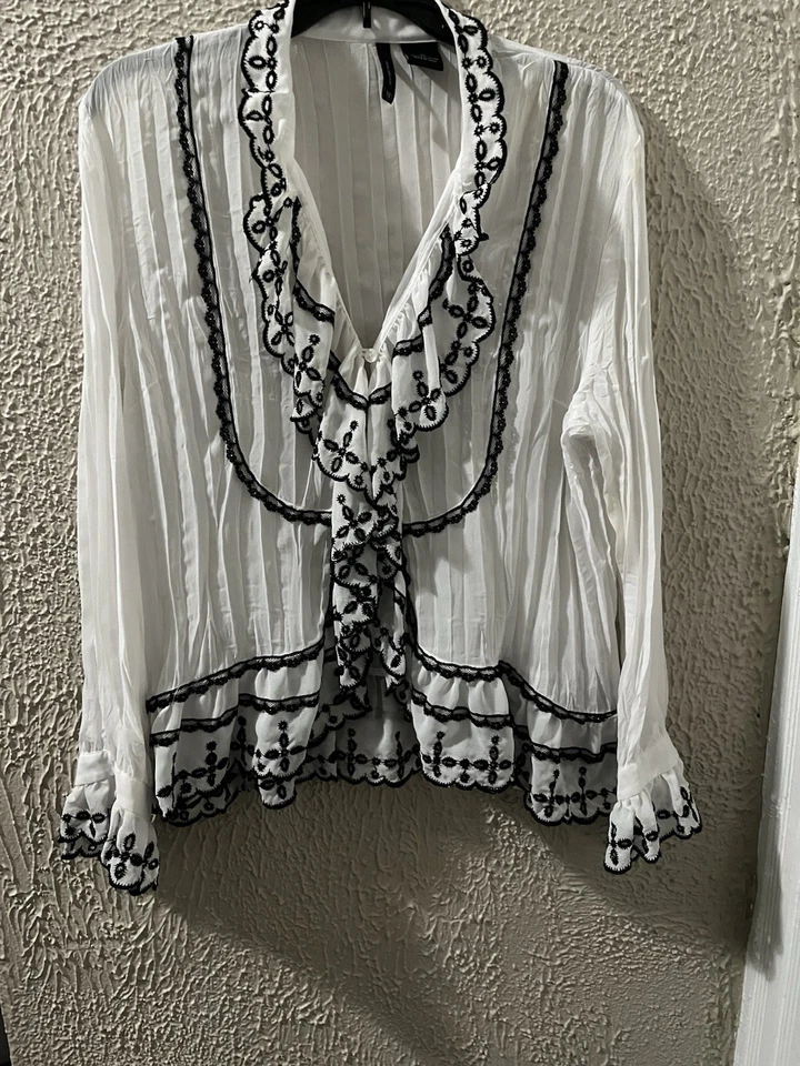 Top XL New Directions Blanco Volantes Victoriano Boho Campesino Bordado Encaje Foto 3 de 4