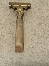 ANTIQUE EVERSHARP SCHICK SAFETY SHAVE RAZOR
