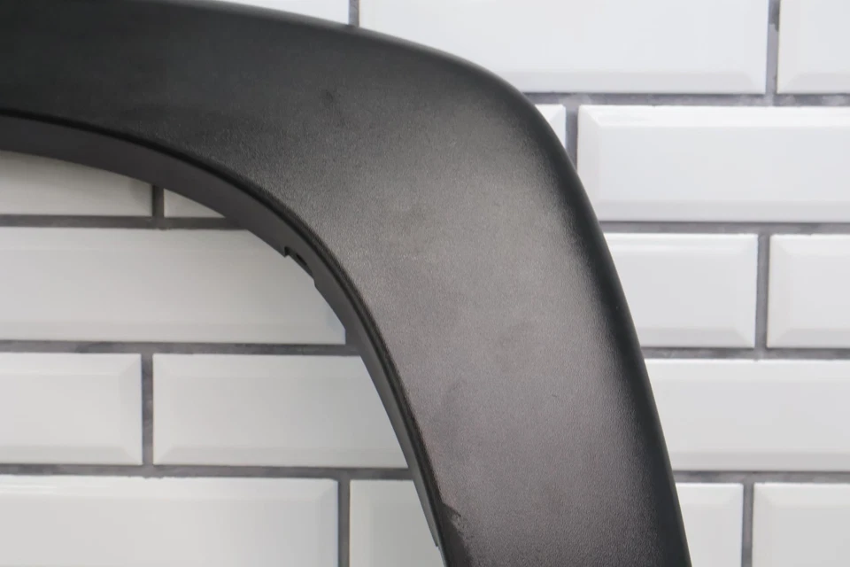 Guardabarros Flare GMC SIERRA 2500 Izquierdo 01 02 03 04 05 06 07 Foto 4 de 4