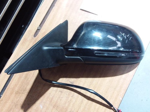 AUDI A4 LEFT DOOR MIRROR B8 8K, A4, MANUAL FOLD, NO LANE CHANGE ASSIST TYPE, 1 P