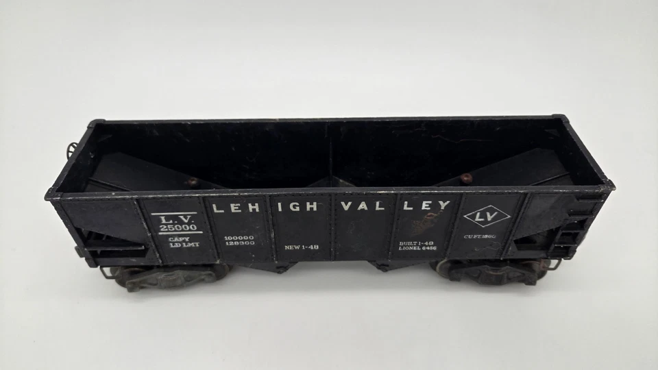 Carro de carga Lionel calibre 6456 O pós-guerra Lehigh Valley LV 25000 Black Bay Hopper - Imagem 2 de 4