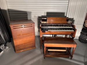 Hammond Vintage Organ with Leslie Speaker, Bench, and Pedalboard