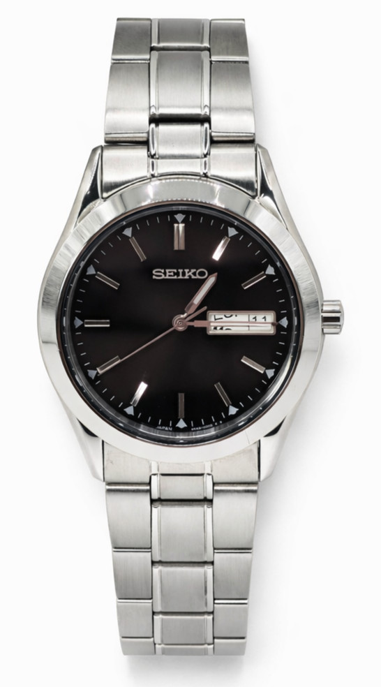 Seiko Men's Day Date Watch Black Dial Stainless Steel 10Bar 6N43-00C0