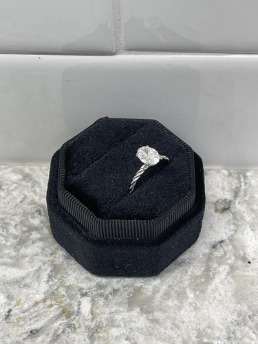 Engagement Ring, $7500 Appraisal, 1.01 Carat, Oval Diamond, 14k White Gold Band - Picture 6 of 8