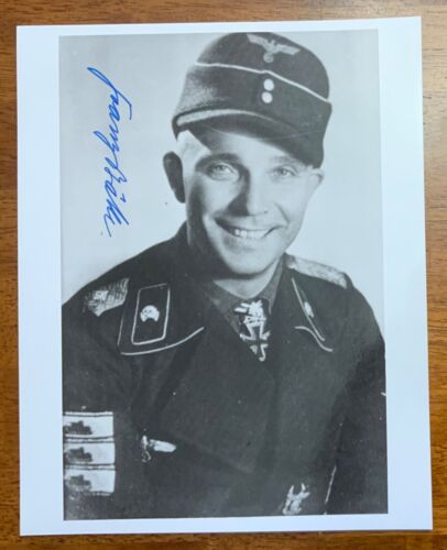 WWII German Army Panzer Ace Franz Baeke (Bake) Knights Cross Signed Photo - Afbeelding 1 van 3