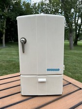 Kiddyware Metal Toy Icebox / Fridge RARE Vintage 1950  s