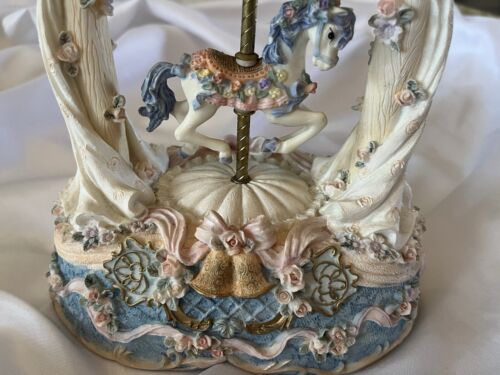 Cute Classic Treasures Wind Up Musical Animated Horse Carousel Plays Entertainer - Picture 3 of 7
