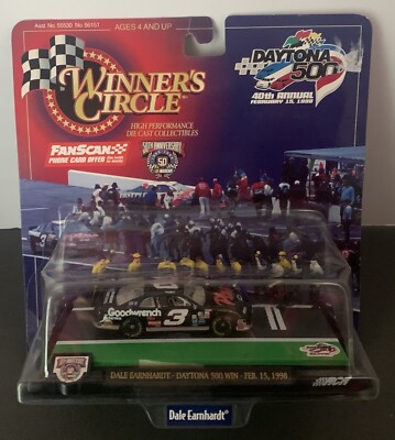 Dale Earn Hardt winner’s Circle 1:64 3 Dale Earnhardt Sr. 1997 Hasbro Winners Circle 1:64