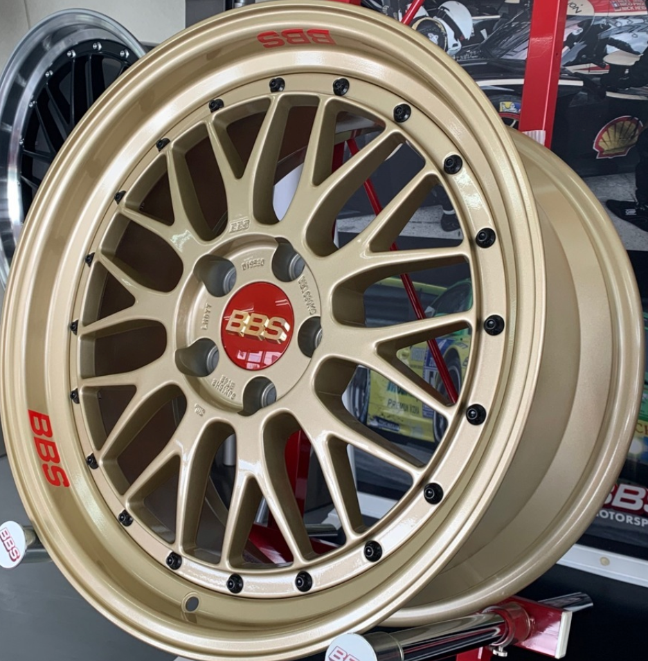 BBS LM 18インチ8J＋35 LMP078 9J＋35 かがま LMP079