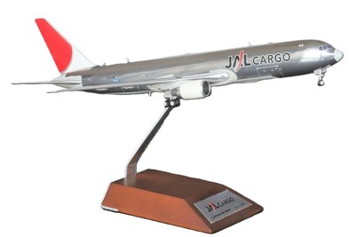 JC Wings XX2727P JAL Japan Airlines Cargo B767-300F JA632J Diecast  