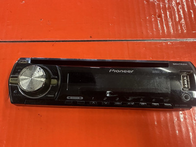 Pioneer DEH-X3500UI  1-DIN CD/ AUX/USB FACEPLATE ONLY