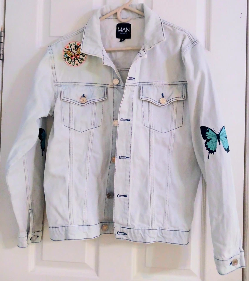 Denim Trucker Jacket Butterflies Boohoo Man Womens Med Blue Jeans Light Wash - Image 2 of 4