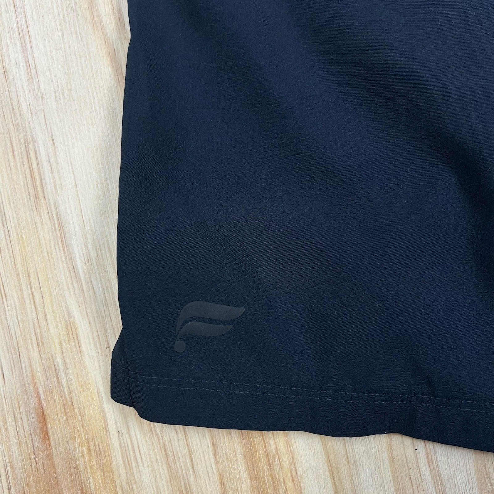 Fabletics Men's Black Solid 8.5" Medium Athletic … - image 2