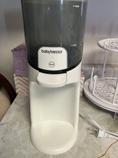 Baby Brezza Easy Use Baby Formula Dispenser White Round Shape Automatic Mixing