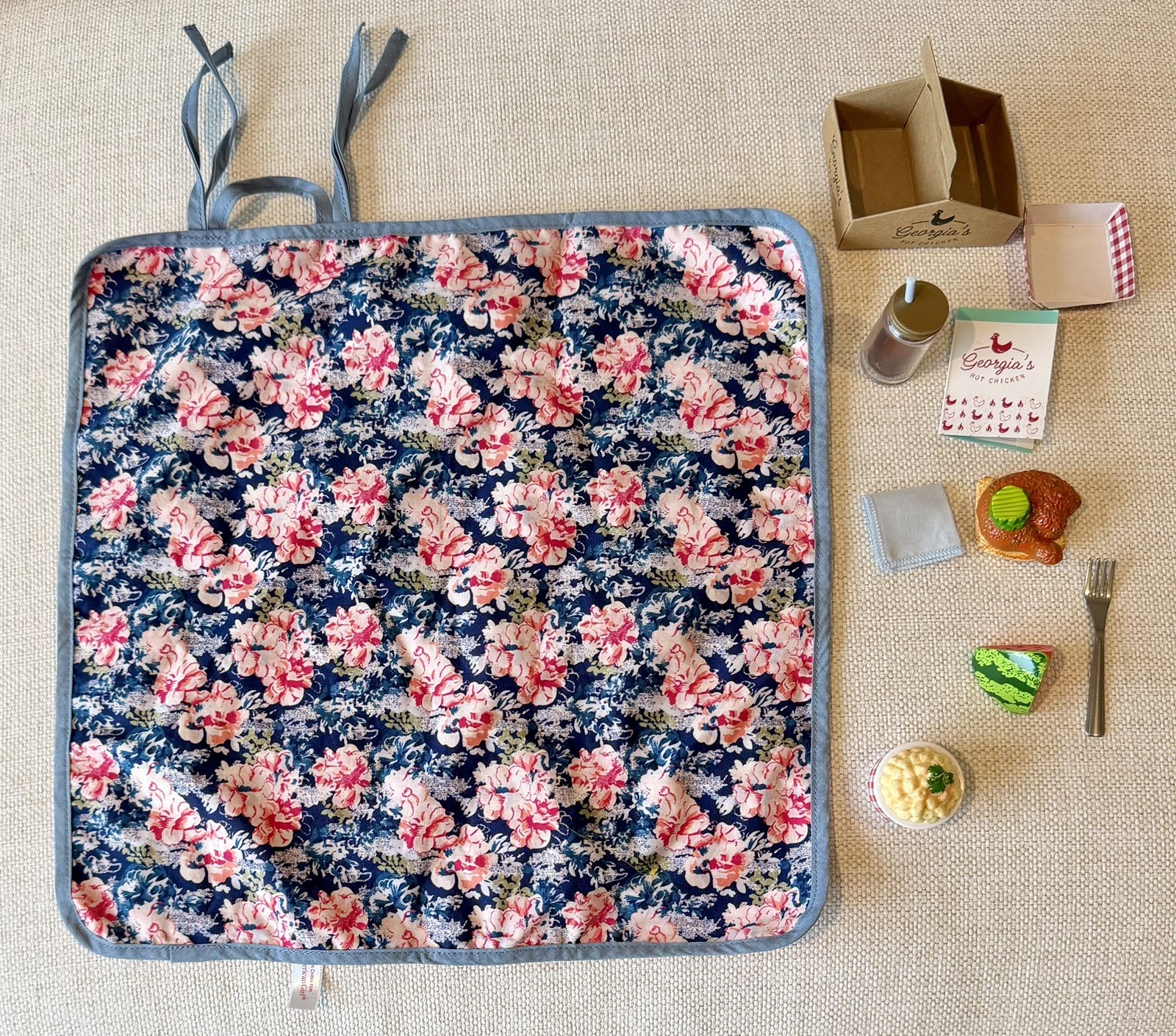 American Girl Doll Tenney Grant's Picnic Set Retired -COMPLE