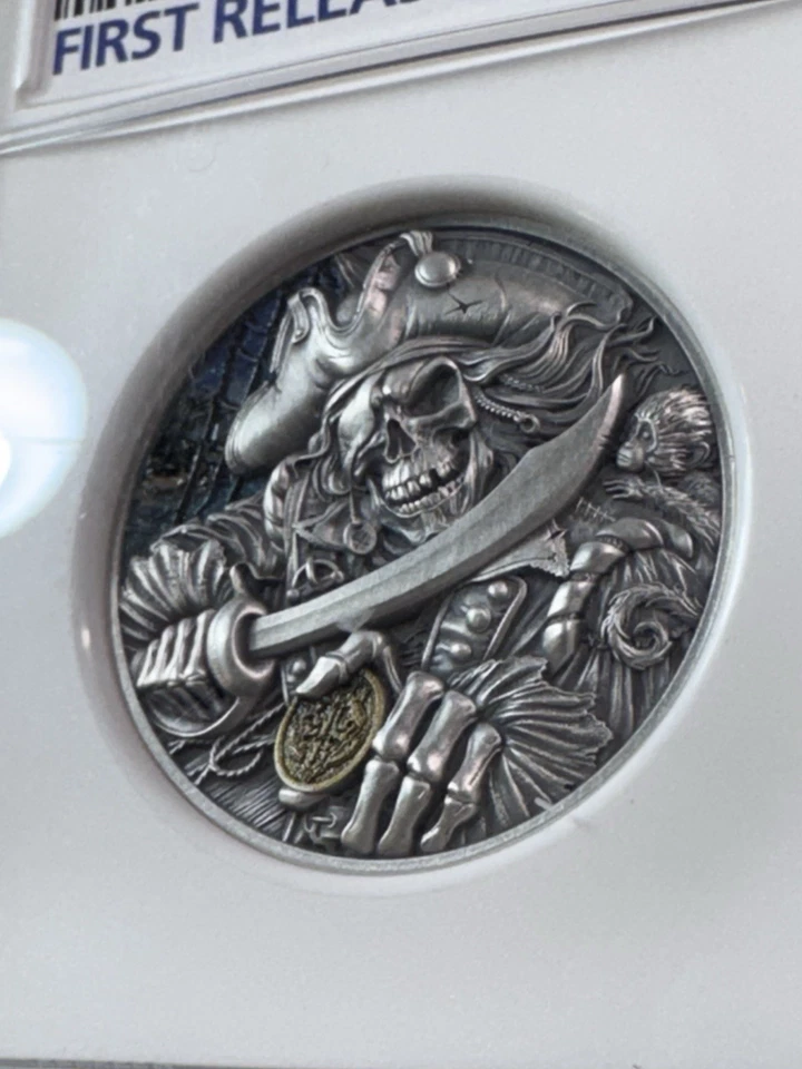 Ghana 5 Cedis 2025 plata graduada como nueva 70 envejecida por NGC Memento Mori pirata Foto 3 de 4