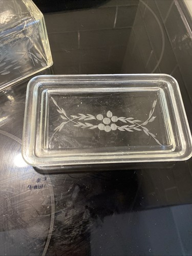 Antique Art Deco Etched Glass Butter Dish - Picture 5 of 10