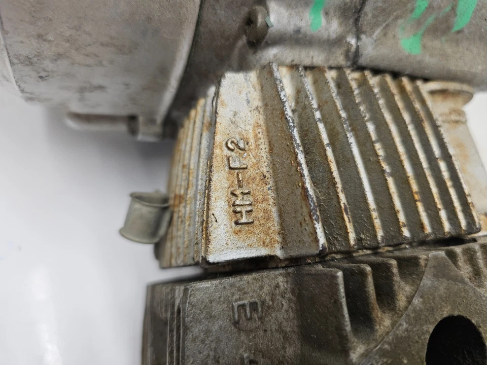 Conjunto de motor Honda ST90 para piezas o reparación OEM ST90E de colección Foto 4 de 4