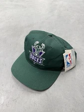New Vintage 90’s Drew Pearson NBA Milwaukee Bucks Basketball Green SnapBack Hat