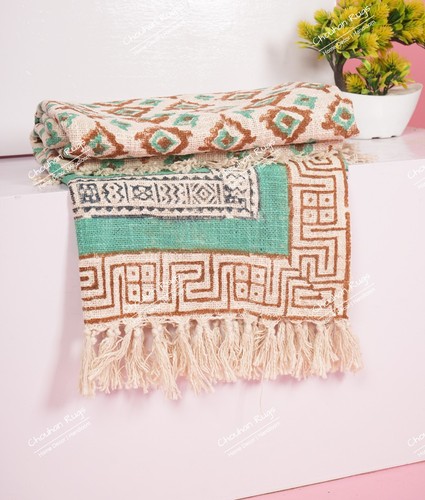 Hand Loomed Cloth Soft Cotton Blanket, Sofa Cover, Boho Ethnic Beach Towel - Picture 3 of 8