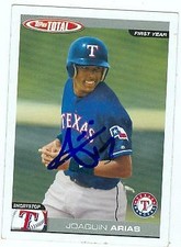 Joaquin Arias autographed baseball card 2004 Topps Total #819 Fair Condition