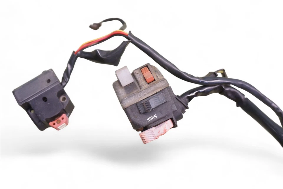 Kawasaki GPz1100 ZX1100 1983 Gpz 1100 *2185A interruptores izquierda derecha Foto 2 de 4