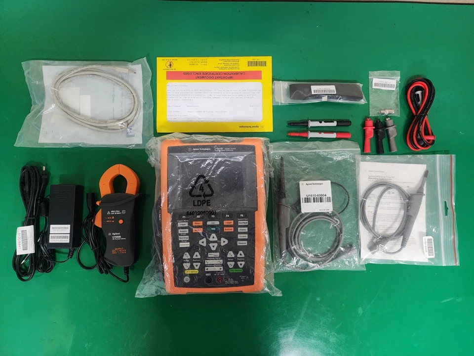 Agilent U1620A Handheld Oscilloscopes, 200 MHz, 2 Analog Channels - Image 3 of 4
