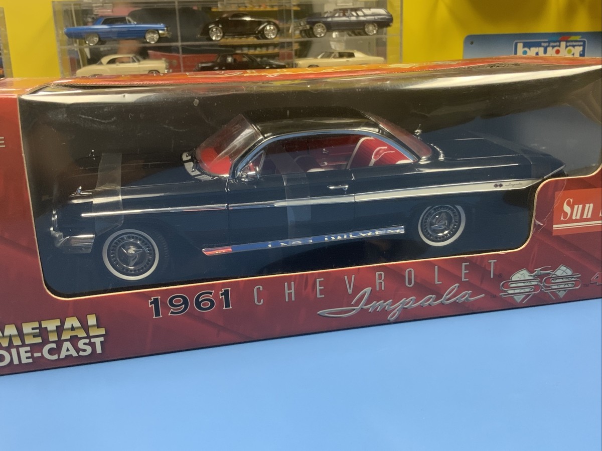 SUN STAR 1961 CHEVROLET IMPALA SS 409 ( BLACK ) 1:18 SCALE