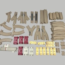 Thomas Friends Trackmaster Track Lot 90 Pieces Supports Tan Ships Quickly