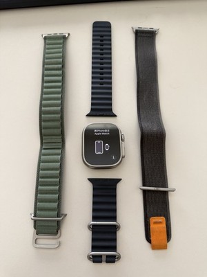 Apple Watch Ultra Gen 1  GPS + Cellular - Includes 3 Bands