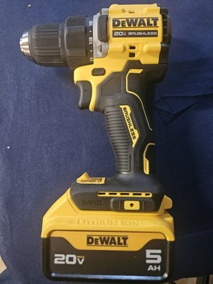 DEWALT DCD794 20V MAX Brushless Cordless Drill Driver 1/2in w/ 5Ah Battery