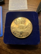 Cradle Of civilisation Cruise Queen Elizabeth Spring 1976 Medal Cased Bronze ?